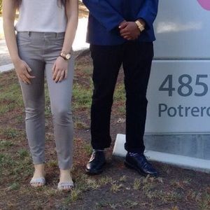 Tan skinny ankle cut pants~ business casual ~ Gap